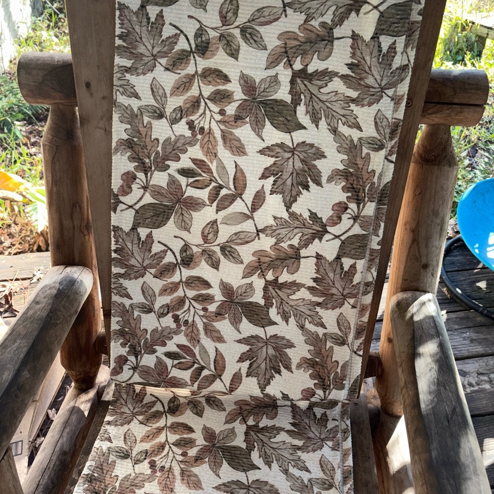 Rachel Zoe Table Runner Leaf Print 16” x 90” - Picture 3 of 12